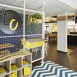 מלון Ibis Lomme Centre
