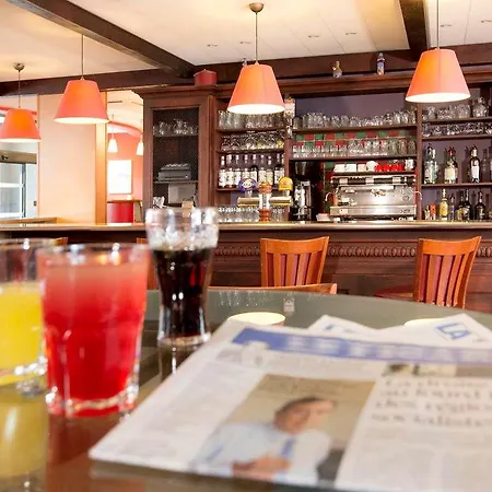 Ibis Lomme Centre 3*