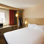 Ibis Lomme Centre Hotel 3*