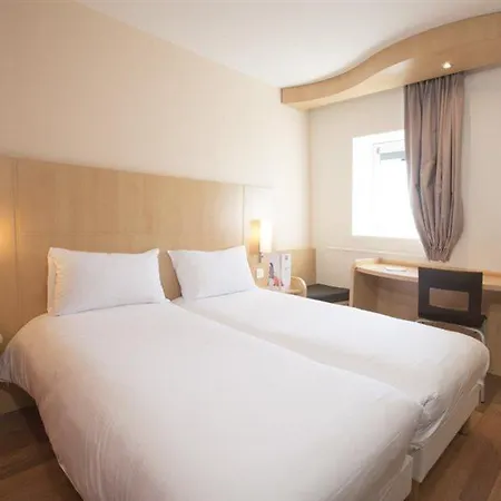 Ibis Lomme Centre 3* リール