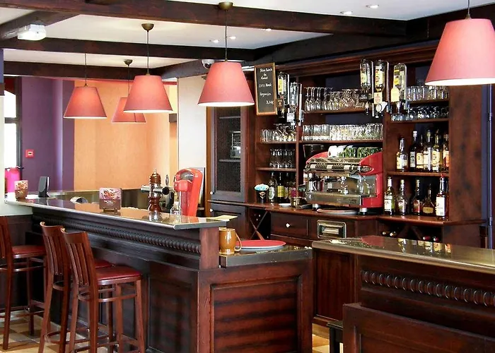 Hotel Ibis Lomme Centre 3*