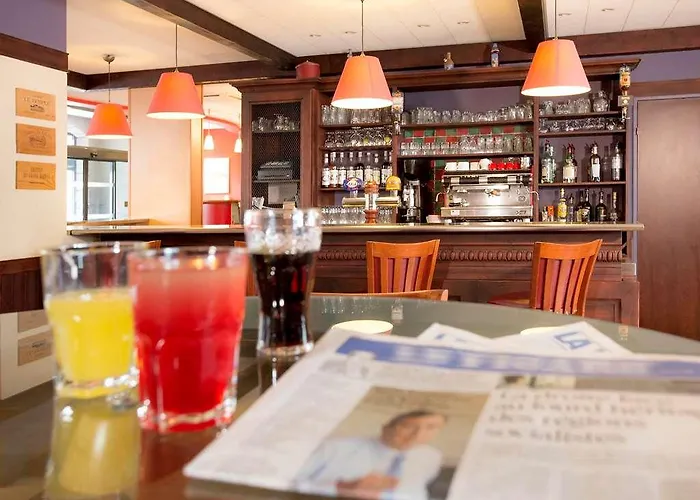 Ibis Lomme Centre 3*