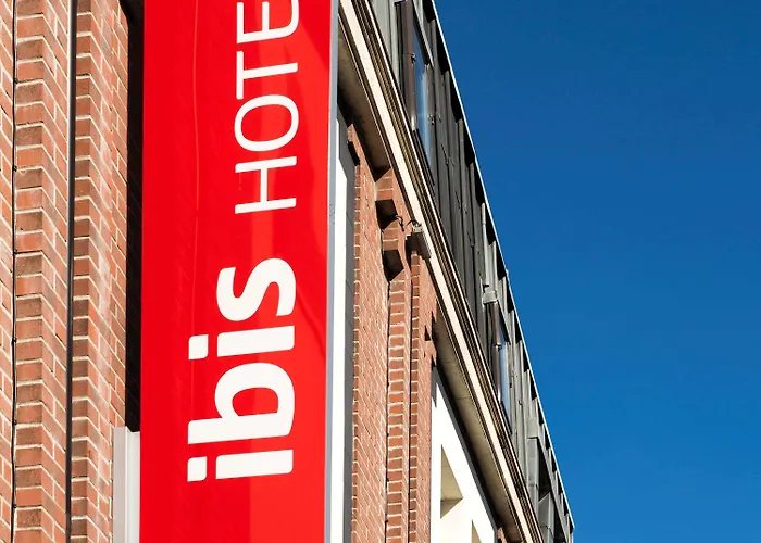 Ibis Lomme Centre Hotel