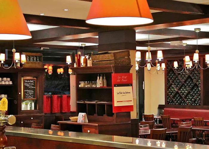 Ibis Lomme Centre Hotel