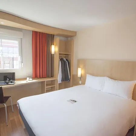 Hotel Ibis Lomme Centre
